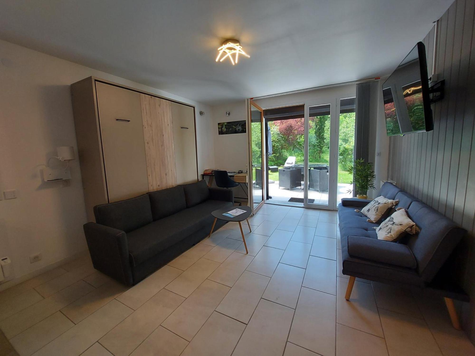 Rare, Cosy Studio Terrasse Au Coeur De St-Jorioz Сен-Жорьо Екстериор снимка